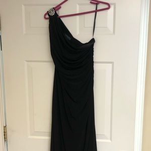 One shoulder dress